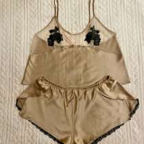 Victoria's Secret женская шелковая пижама, в Иркутске