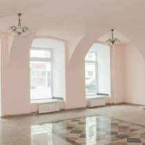 Торговое помещение по адресу Садовая ул. д. 38, в Санкт-Петербурге