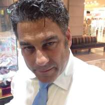 Robert, 54 года, хочет пообщаться, в Москве