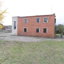 Продаётся здание бывшего заводского гаража п. Озерки, в Калининграде