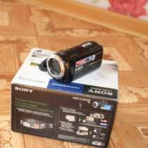 видеокамеру Sony HDR-CX250E, в Новокузнецке
