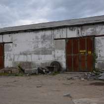 Здание склада запчастей и оборудования для строительных маши, в Печоре