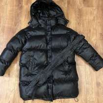 Продам зимние пуховики, в Одинцово