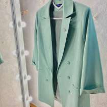 Пиджак зеленый ?, в Москве