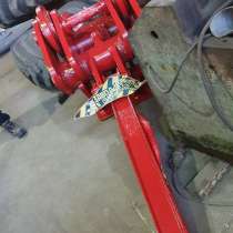 Дробилка на экскаватор JCB, в Санкт-Петербурге