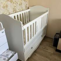 Продаю детскую кроватку Lovely baby Sofia, в Ставрополе