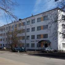Продаю здание общежития с магазином под хостел, гостиницу, в Великом Новгороде