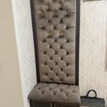 Продается вешалка /шкаф для прихожей в отличном состоянии, в Москве