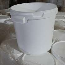 Пластиковые ведра купим дорого, в Москве