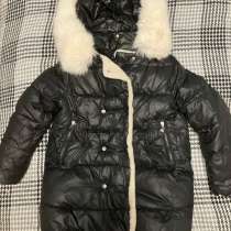 Продам зимнюю куртку размер s, в Челябинске
