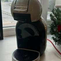 Капсульная кофемашина Dolce Gusto, в Москве