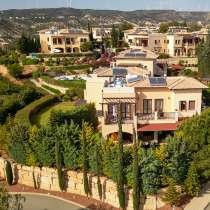 Апартаменты с садом на Кипре, в г.Пафос