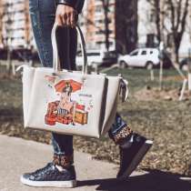 Сумка-шоппер #travelgirl с ручной росписью, в Москве