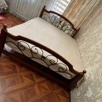 Чистое дерево, есть маленькие дефекты 2, в Владикавказе