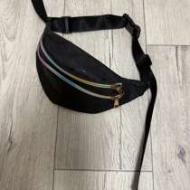 Сумка на пояс б/у, в Горно-Алтайске