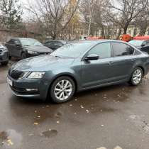 Шкода Октавия 2019гв максимальная комплектация, в Москве