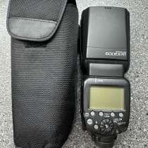 Вспышка Canon Speedlite 600EX-RT + аксессуары, в Москве