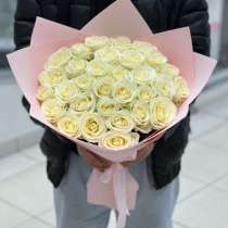 Букет из белых роз, в Москве
