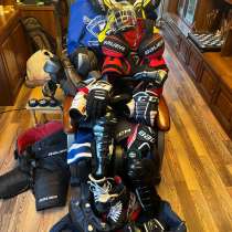 Два комплекта хоккейной формы. Р 48-52, в Москве