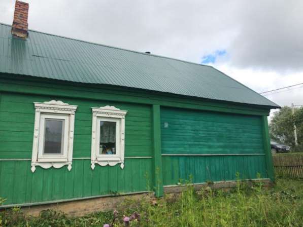 Продается хороший, крепкий деревянный дом для круглогодичного проживания в живописной деревне Бражниково,Можайский райо,130 км от МКАД по Минскому шоссе. в Можайске