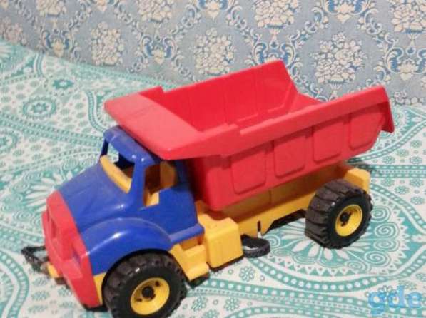 Продам детскую игрушечную грузовую машинку от 3-х лет в Воткинске фото 3