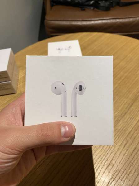 AirPods 2 в Москве фото 3