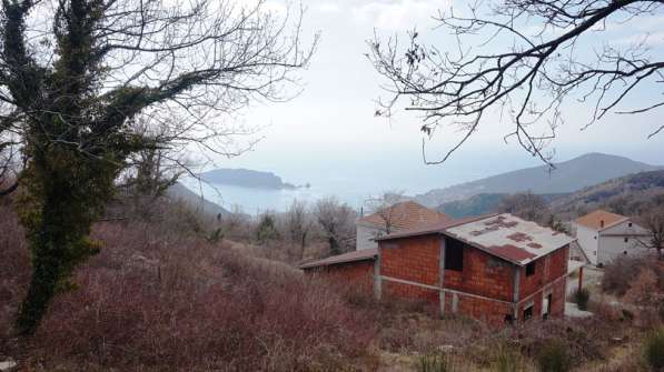 Дом на стадии строительства в поселке Лапчичи, Черногория в фото 4