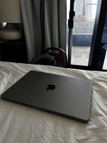 MacBook M1 Pro 14 inc 1tb