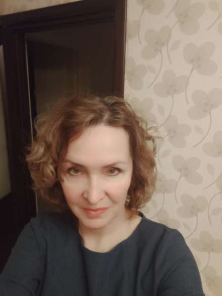 Эльмира Мидхатовна Сиразеева, 49 лет, хочет пообщаться в Казани фото 3