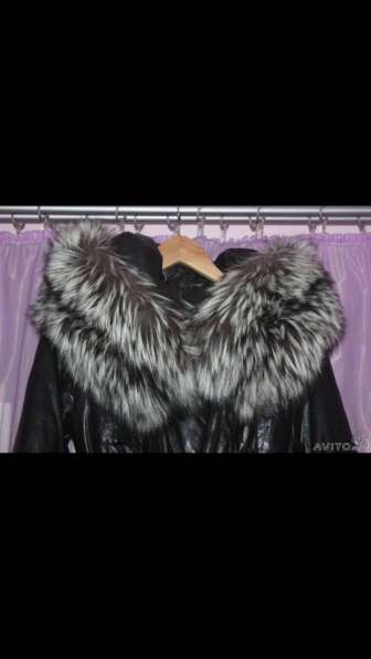 Пуховик новый Fashion Furs Италия кожа чернобурка размер 46 в Москве фото 3