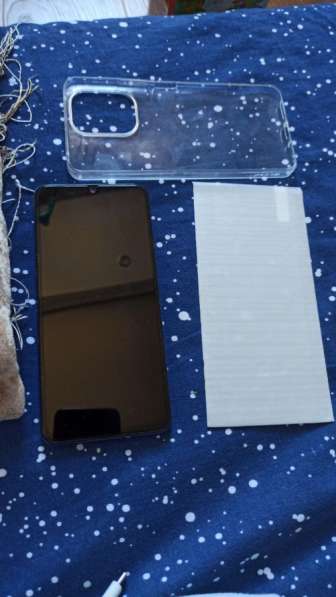 Продам телефон Redmi 13C в Москве фото 3