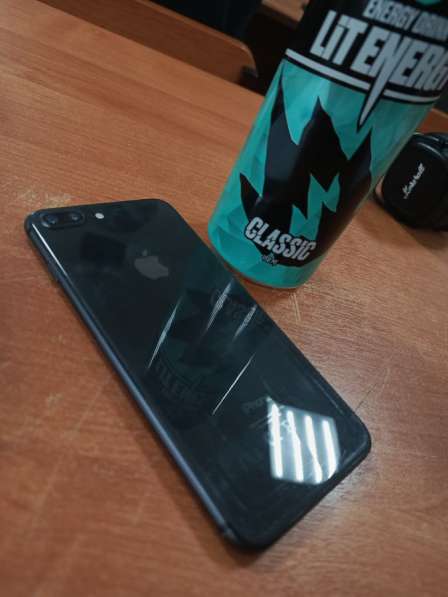 Продам iPhone 8 plus в Томске