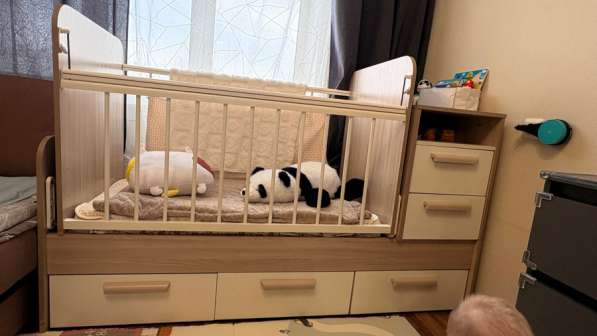 Детская кроватка