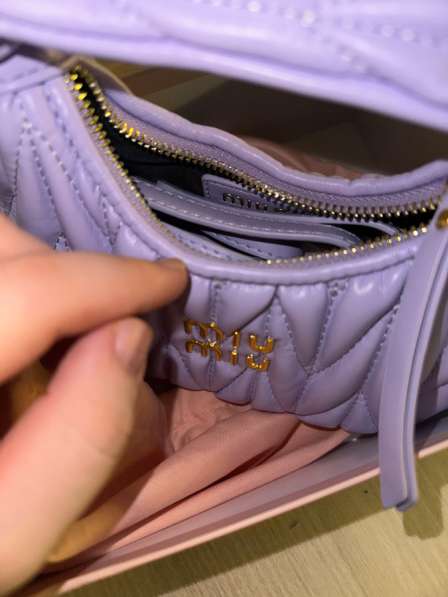 Сумку miu miu в Москве