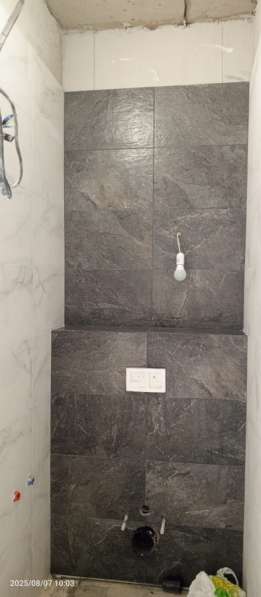 Плиточник в 