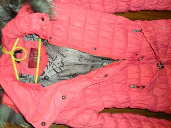Теплая куртка на силиконе, размерS- M, см. замеры в фото 4