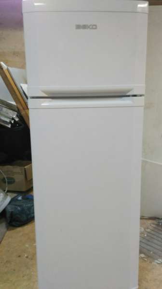 Холодильники б/у продам в Екатеринбурге фото 3