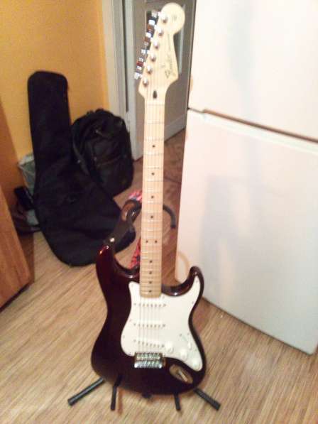 Продам Fender Stratocaster 2009 mexico в Москве фото 4