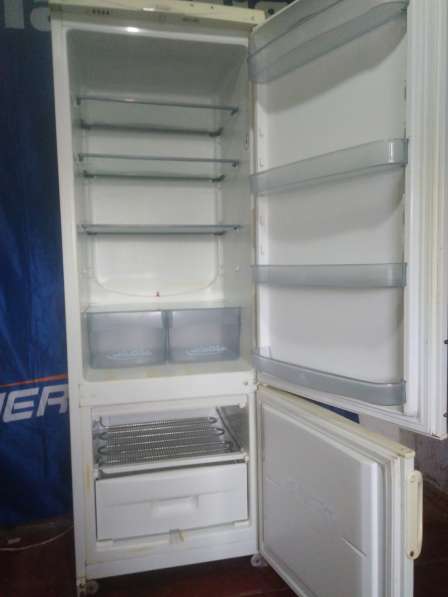 Продам холодильник snaige в 