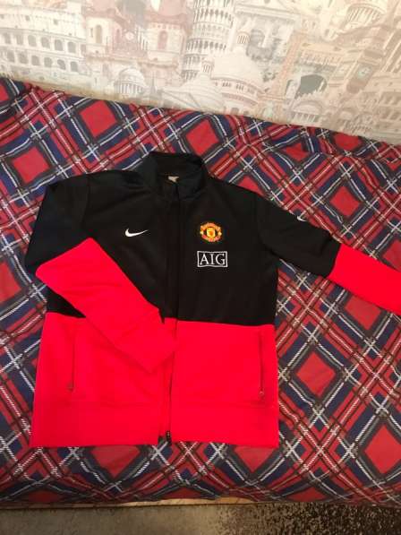 Олимпийка Nike Manchester United в Москве