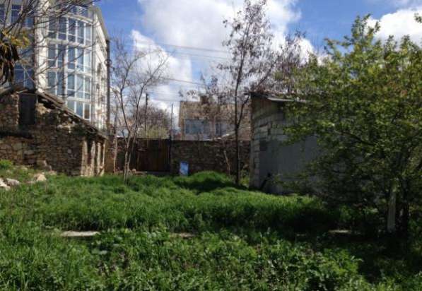 Участок 5,45 сот + 2,5 сот придомовая территория с домом под снос на ул. Матюшенко в Севастополе фото 3