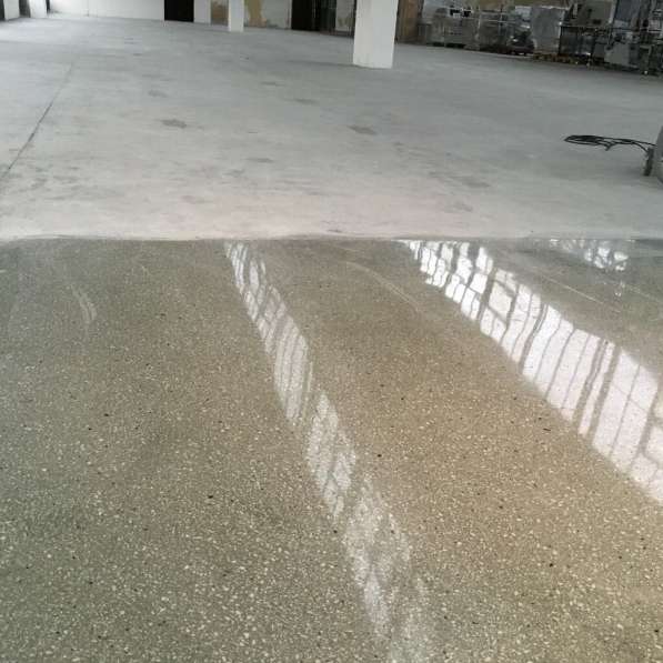 Шлифовка и полировка бетонного пола