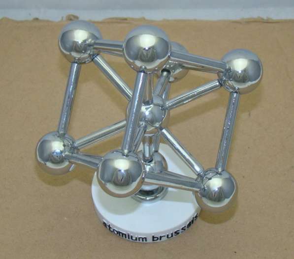 Пресс-папье сувенир Атомиум в Брюсселе (W818) в Москве фото 5