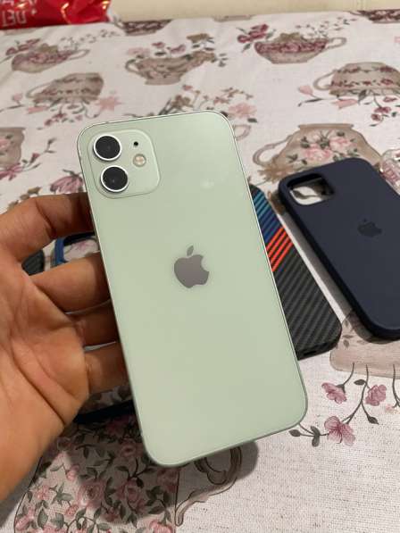 Iphone 12 / 64 гб