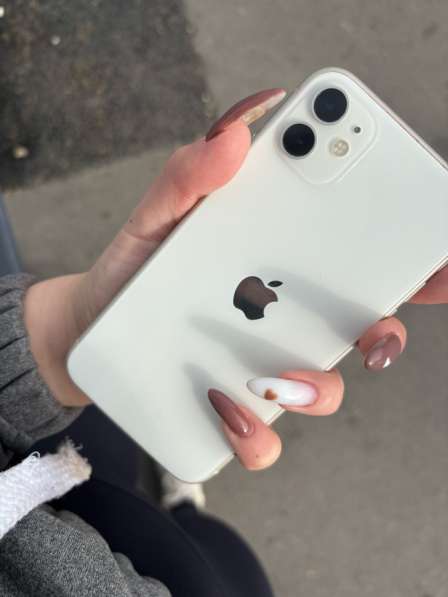 Iphone 11 в Санкт-Петербурге фото 8