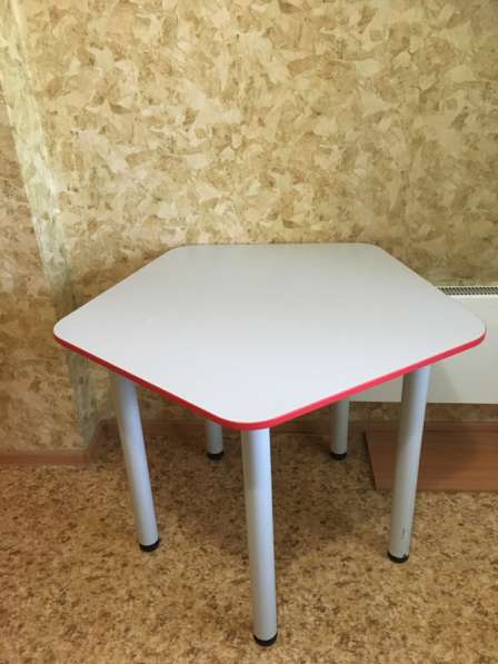 Кухонный стол в Подольске