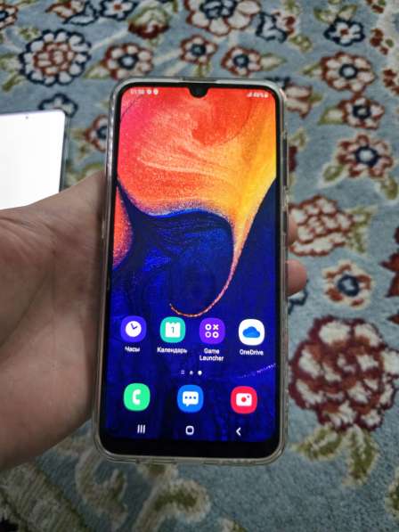 Телефон Samsung A50
