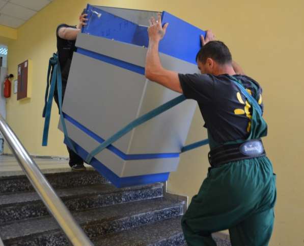 Грузовые перевозки, грузчики в Москве