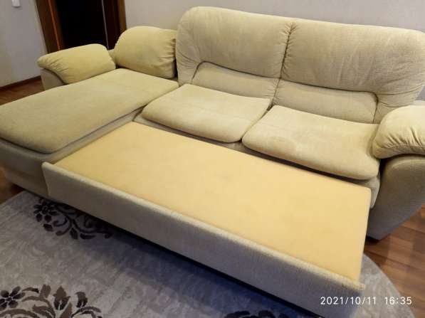 Срочно продам угловой диван в Красноярске