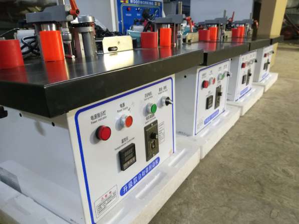 Кромочный станок KM105 -SCL- в Перми фото 14